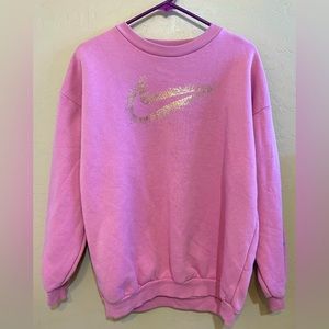Pink Nike sweatshirt for women size XLarge